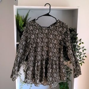 Flowy Roolee blouse